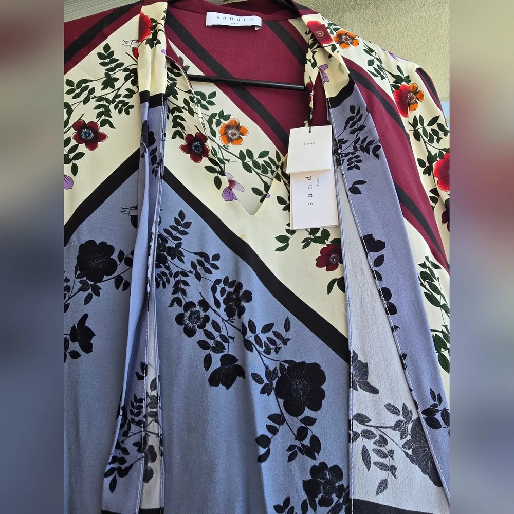 New Sandro dress of 100% silk - Picture 2 of 12